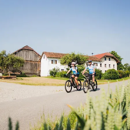Jaegerwirt Hotel Strasswalchen