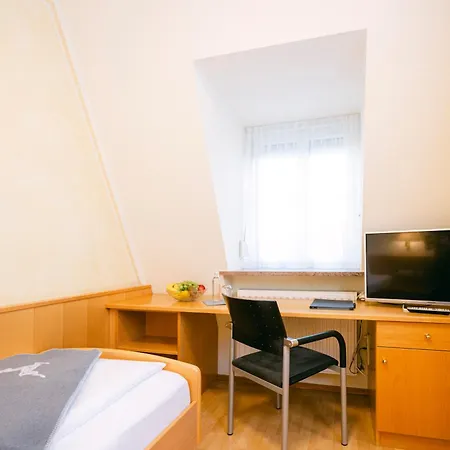 호텔 Jaegerwirt 4*
